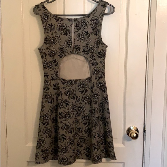 American Eagle Cut-Out Mini Dress - Picture 5 of 6